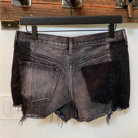 FREE PEOPLE CUTOFF SHORTS • POCKET DETAIL • size27 - Picture 2 of 3